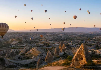 Cappadocia Travel Guide: Everything You Need to Know (Hot Air Balloons, Caves & More)